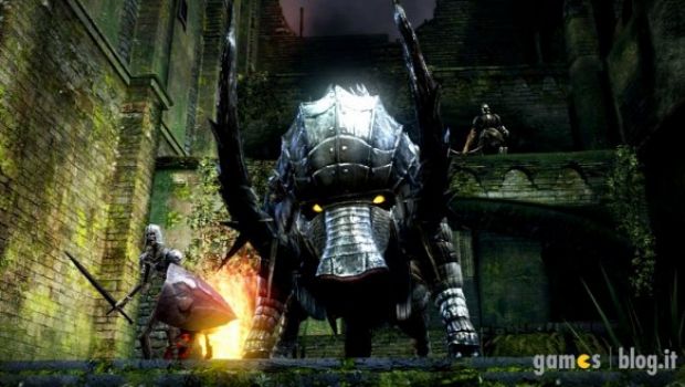 Dark Souls: nuove immagini tra castelli in rovina e mostri deformi