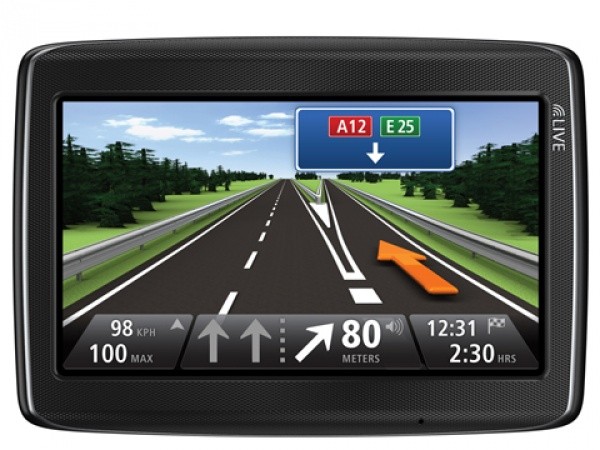 TomTom Go Live 825