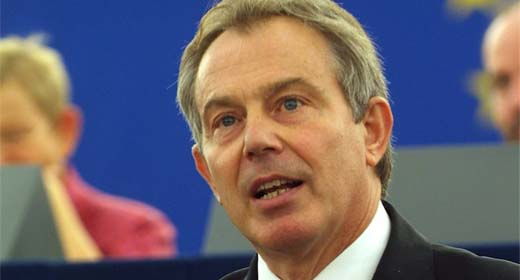 Cracker, scacco matto a Tony Blair