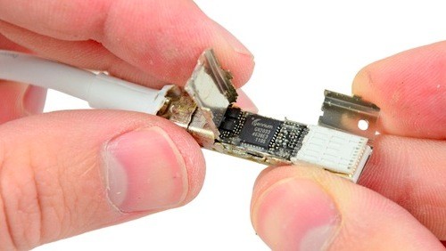 Perché il cavo Thunderbolt è così caro?