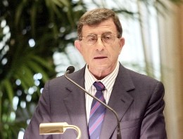 Corrado Calabrò e l'AGCOM: necessaria una nuova legge sul diritto d'autore