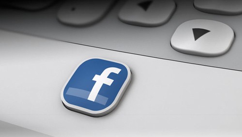 HTC ChaCha, lo smartphone di Facebook in Italia