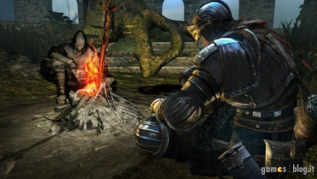 Dark Souls torna a combattere in foto