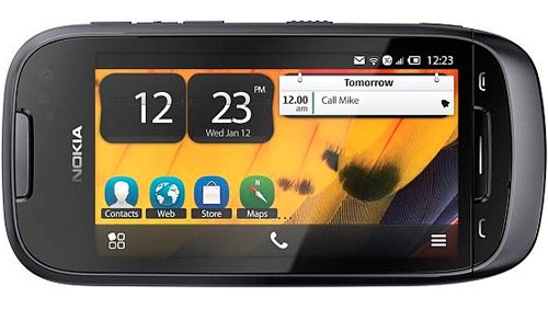Nokia 701, dettagli sullo smartphone Symbian Belle 