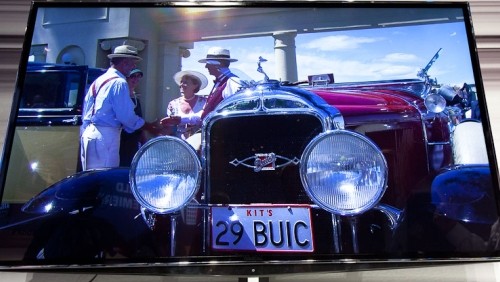 Toshiba: la prima TV 3D senza occhialini