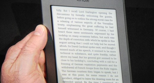 Amazon accende la luce sul Kindle