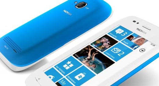 Nokia Lumia 710: pollice alto