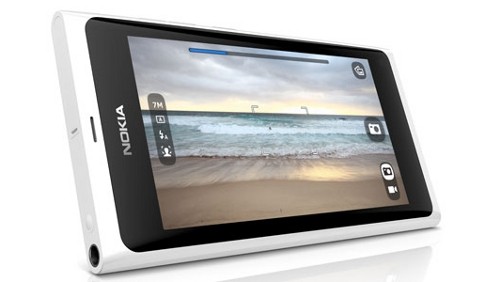 Nokia N9 bianco arriva con l'aggiornamento per MeeGo