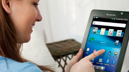 Pandigital SuperNova, tablet Android 2.3 da 8 pollici