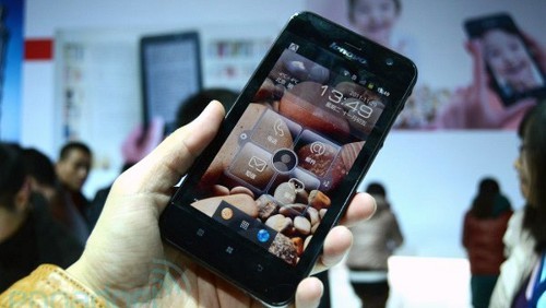 Lenovo IdeaTab S2005 segue la scia del Galaxy Note