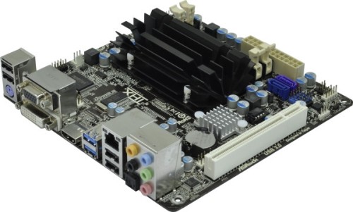 ASRock annuncia tre schede madri per Atom D2700 e D2500