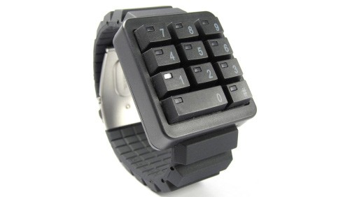 Click Keypad Watch: orologio da polso con tastiera fisica