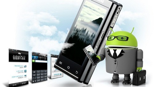 Samsung SCH-W999, con doppio display e due SIM