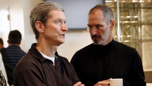 Tim Cook festeggia i primi 100 giorni da iCEO