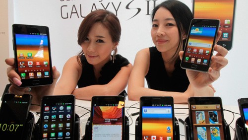 Samsung, 300 milioni di smartphone nel 2011