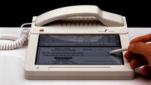 L'antenato di iPhone spunta in foto