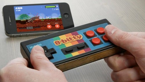8-Bitty, pad retrò stile Nintendo per iPhone