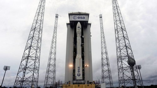 Un tweet nello spazio con il missile Vega