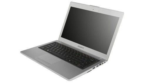 CeBIT 2012: Gigabyte U2442, ultrabook da 14 pollici