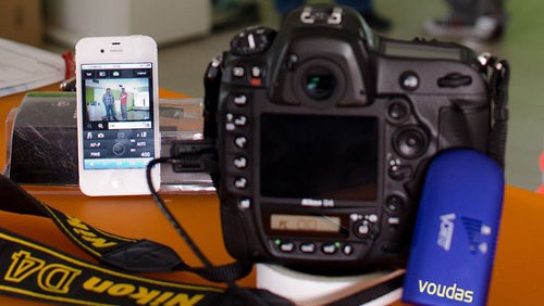 Nikon D4, controllo WiFi economico e utilizzo app iPhone