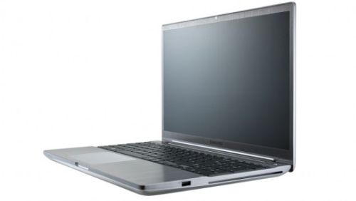 Samsung Serie 7 Chronos 17, super notebook con Ivy Bridge