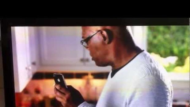 Siri: nuove pubblicità con Samuel L. Jackson e Zooey Deschanel