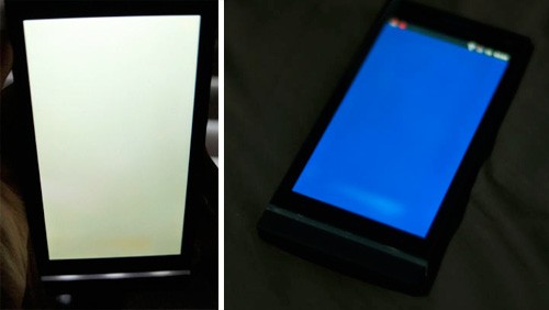 Sony Xperia S, sostituzione dei display con alone giallo