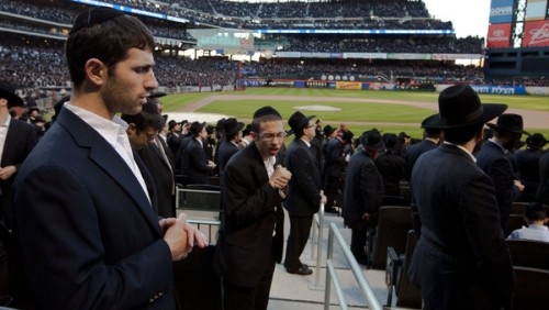 New York, raduno di 40.000 ebrei contro Internet