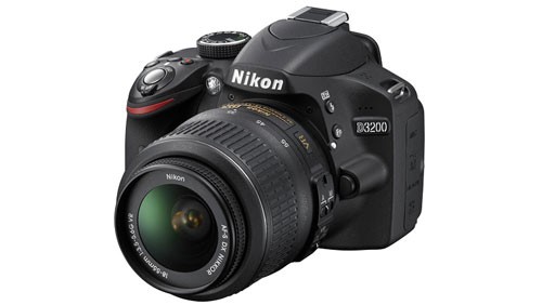 Nikon D3200 e Canon EOS 600D, reflex a confronto