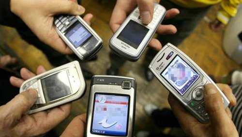 I virus che ricaricano le batterie dei cellulari