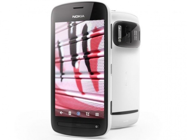 Nokia 808 PureView
