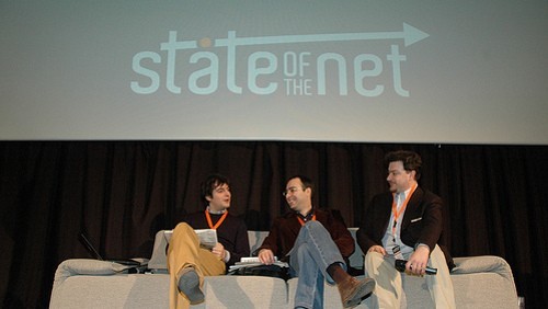 Twitter specchio dell'umore degli italiani