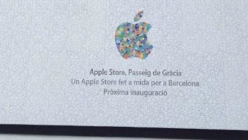 Barcellona: nuovo logo per Apple Store