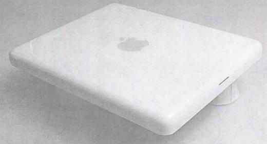 Jony Ive mostra in foto i primi prototipi di iPad