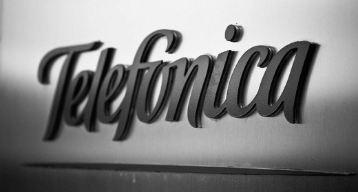 Telefonica, accordo per i pagamenti mobile