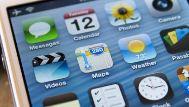 CNet: e se l'iPhone 5 non si chiamasse più iPhone?