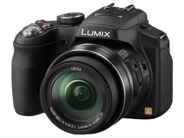 Panasonic Lumix FZ200