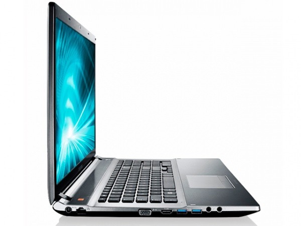 Samsung Serie 5 550P 17