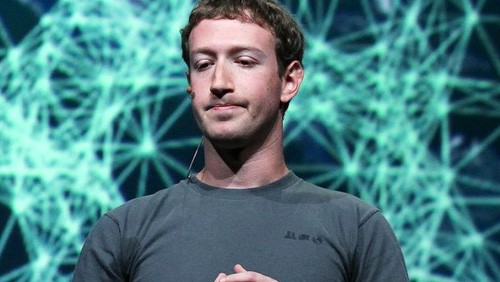 Facebook, nuovo crollo in Borsa