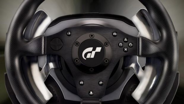 Volante Thrustmaster T500 RS - la recensione