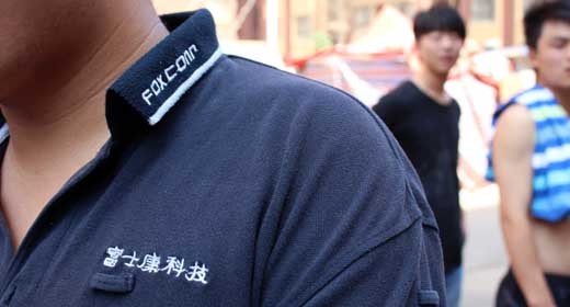 Foxconn, 14enni nelle catene di montaggio