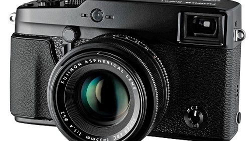 Fujifilm X-Pro1, X-E1 e Pentax K-30, ecco i nuovi firmware