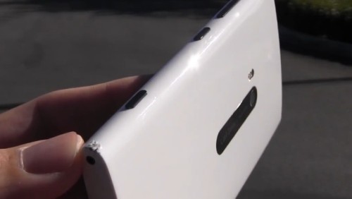 Nokia Lumia 920, drop test per Windows Phone 8