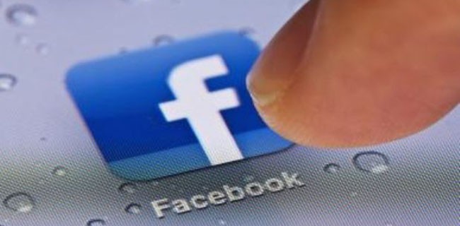 Facebook, nuova app per iOS