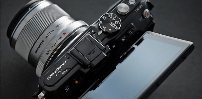 Olympus PEN E-PL5 e E-PM2: firmware per le ottiche