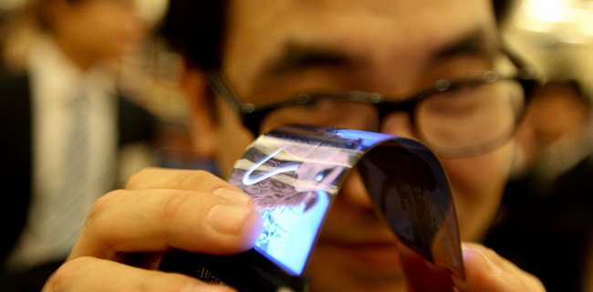 Samsung mostrerà più display flessibili al CES