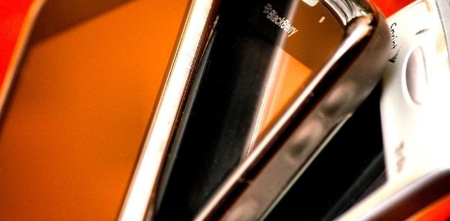 IDC: più smartphone che feature phone nel 2013