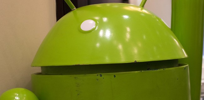 Android denunciato all'antitrust europea