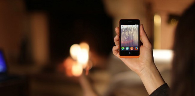 Keon e Peak, debuttano gli smartphone Firefox OS