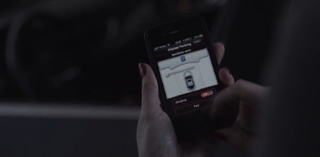 Audi: il garage che ti parcheggia l'auto